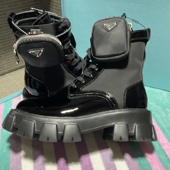 PRADA Women’s black patent leather combat boots with certificate of authenticity - Picture 6 of 16